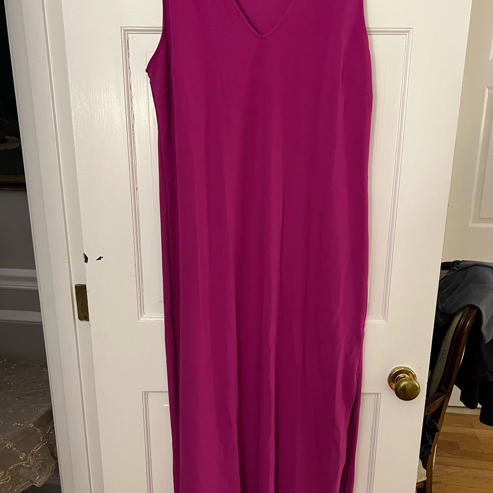 Boston Proper Bold Fuchsia V‑Neck Maxi Dress